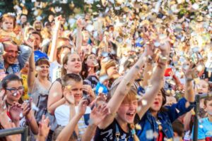 Мероприятия с массовым пребыванием людей